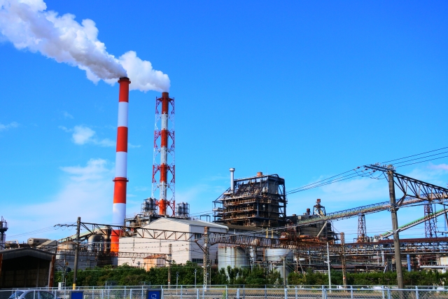 国際エネルギー機関: CO2 排出量が 2025 年にピークに達すると予測