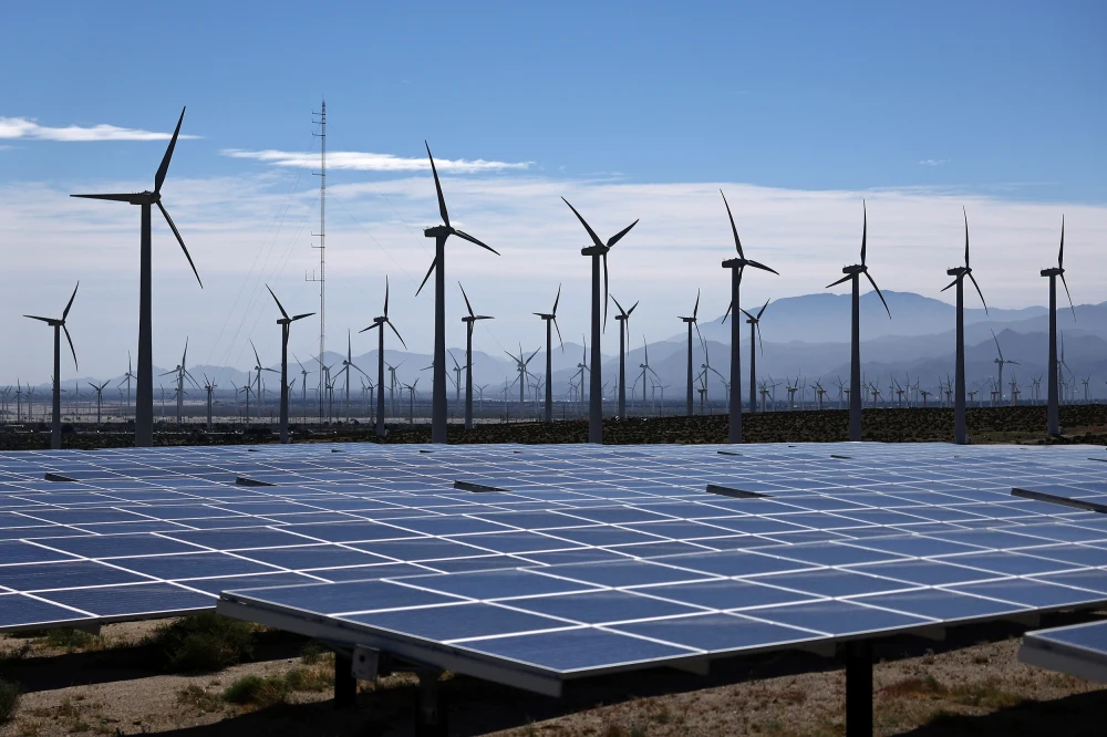 電力消費量の急増により、再生可能エネルギーの需要は3倍になる可能性があります