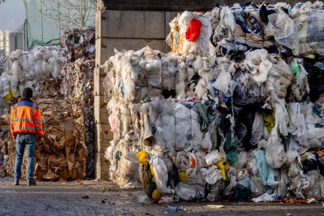 返品ポイント お金「プラスチック交渉」